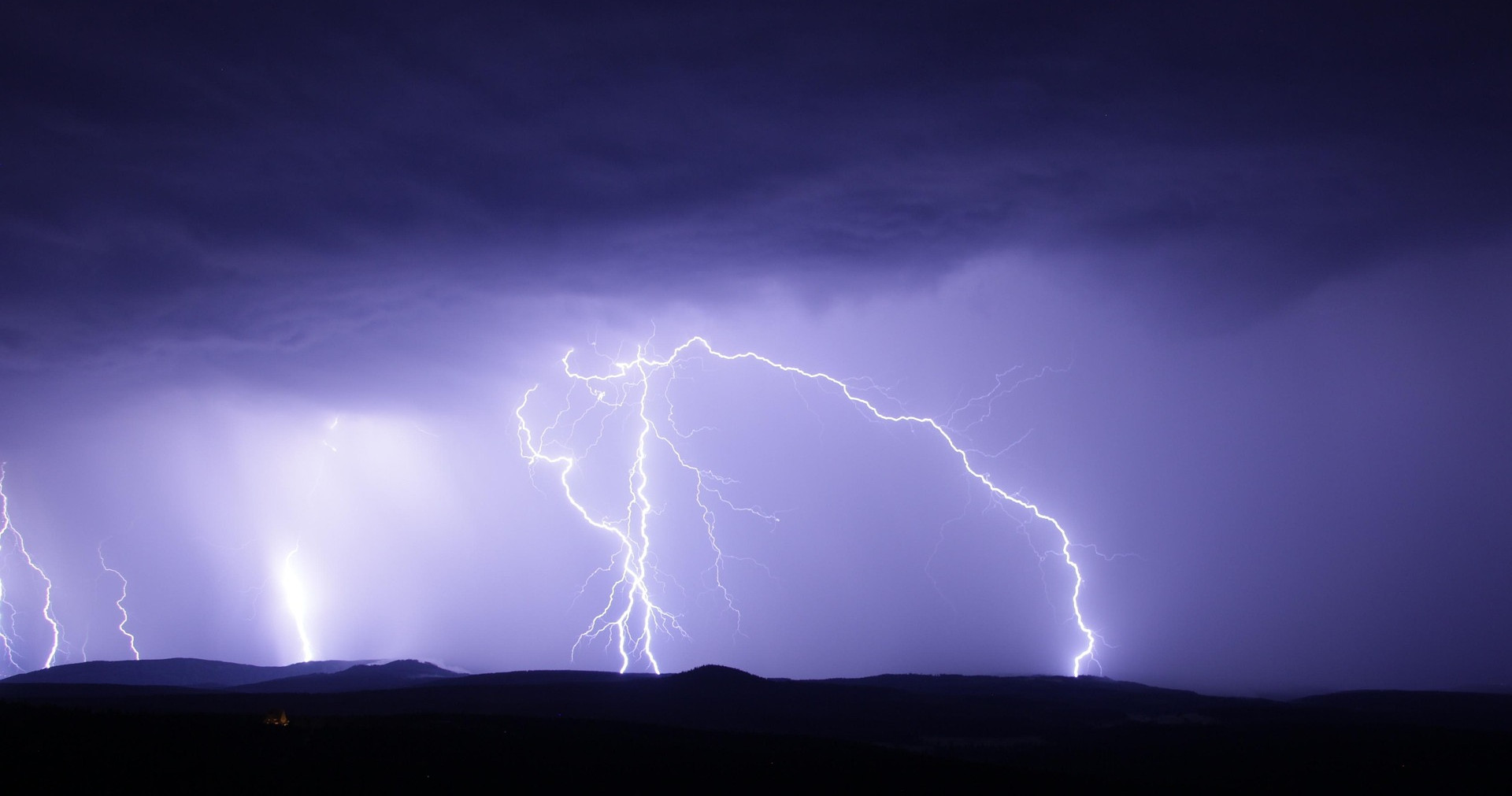 Podcasts rund um Gewitter – über die Faszination von Blitz und Donner