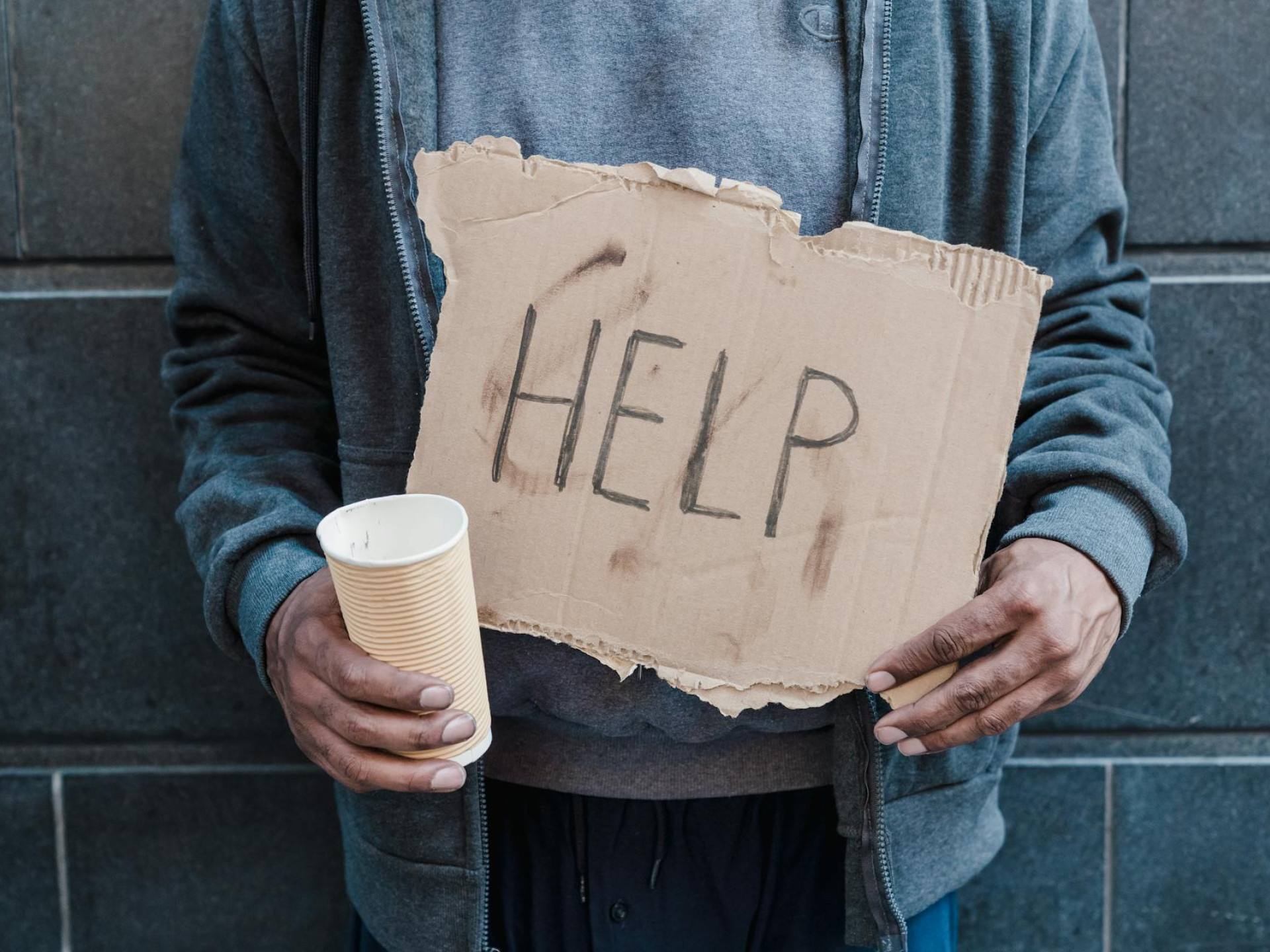 Podcaster, die ihre Reichweite für den guten Zweck nutzen